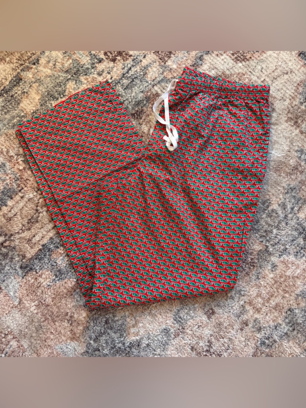 NWOT. Vineyard Vines Pajama Pants red green whales size large Christmas holiday
